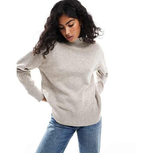 ASOS DESIGN Oversized Knit Mock Turtleneck Pullover Gray Long Sleeve Sweater - Picture 1 of 8